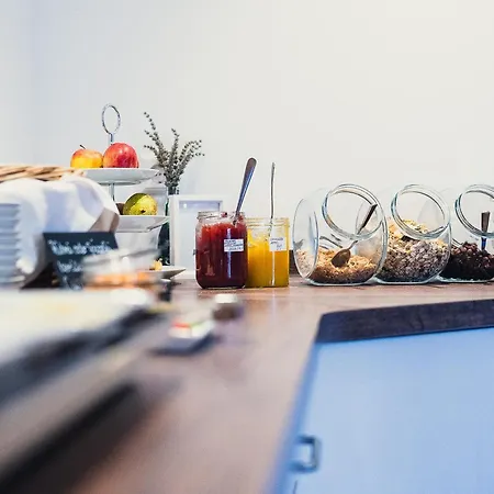 Heinrich Heine بيت ضيافة