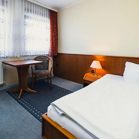 Heinrich Heine بيت ضيافة